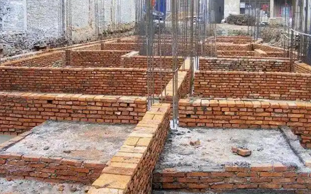甘南农村自建房地基如树根，根深方能叶茂!